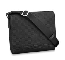 Louis Vuitton District PM Damier Infini