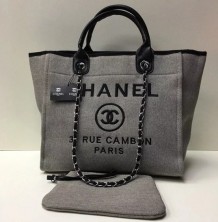 Chanel Shopping